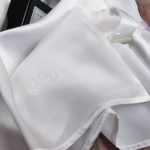 bele-svilene-jastucnice-1024x1024