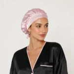Silkeep svilena baby roze noćna kapa m sa modelom