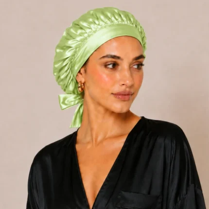 Silkeep svilena kiwi noćna kapa l sa modelom