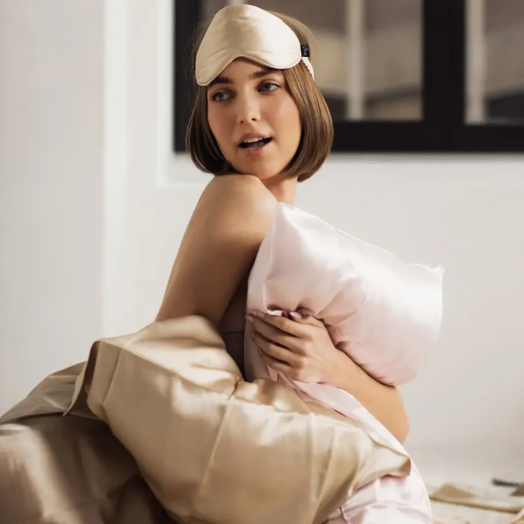 rodjendanski-mesec-svilena-jastucnica-svilena-maska