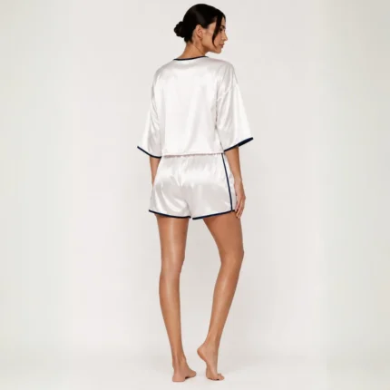 Silkeep svilena beli letnji set pozadi
