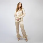 100% Svilena Bež Pidžama sa Perjem